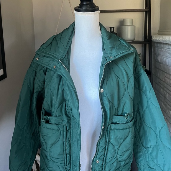 Green Quilted Puffer Jacket - Picture 9 of 13